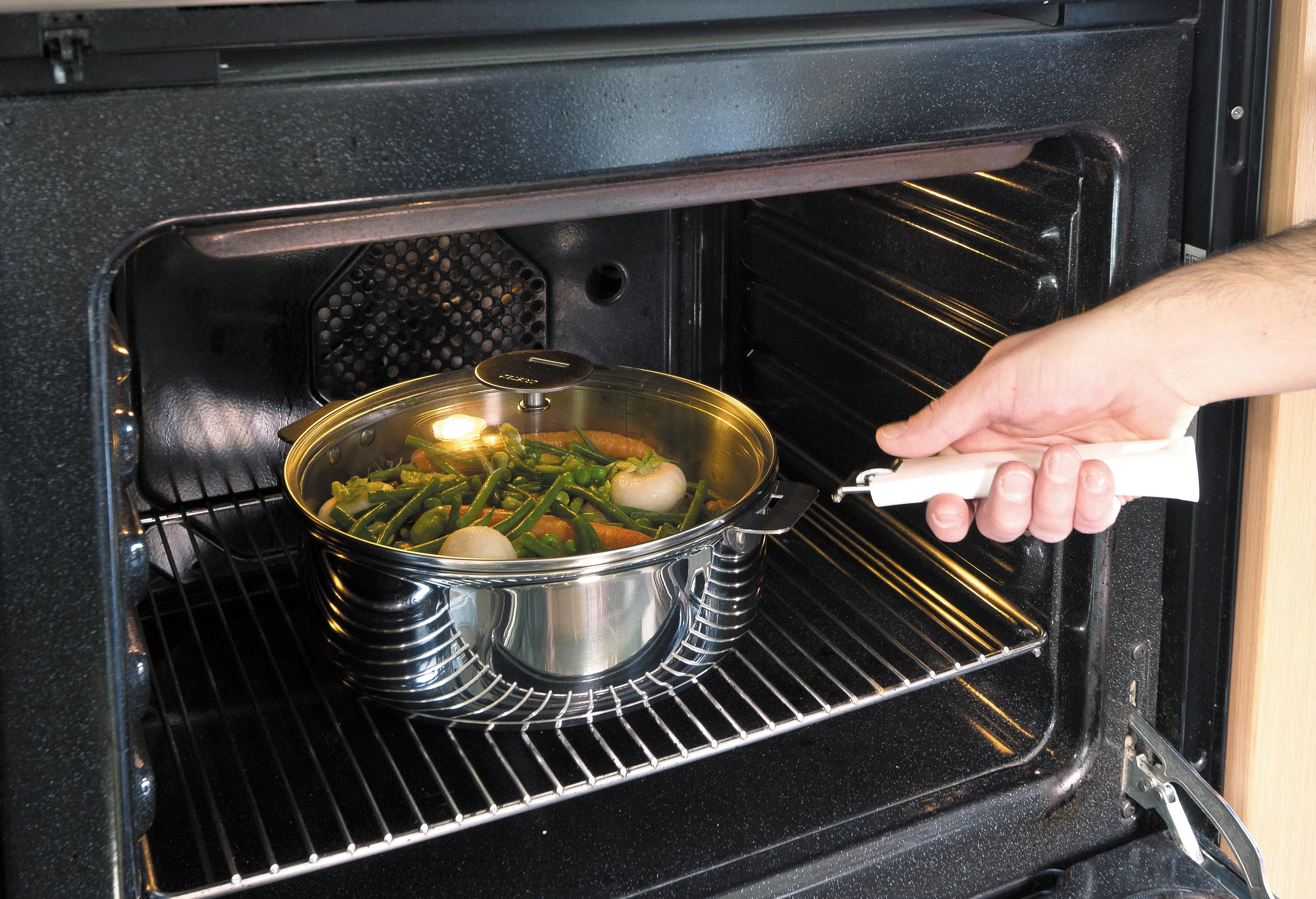 Cristel Mutine Detachable Handle Stainless Steel  3-Quart Saute-Pan With Domed Glass Lid