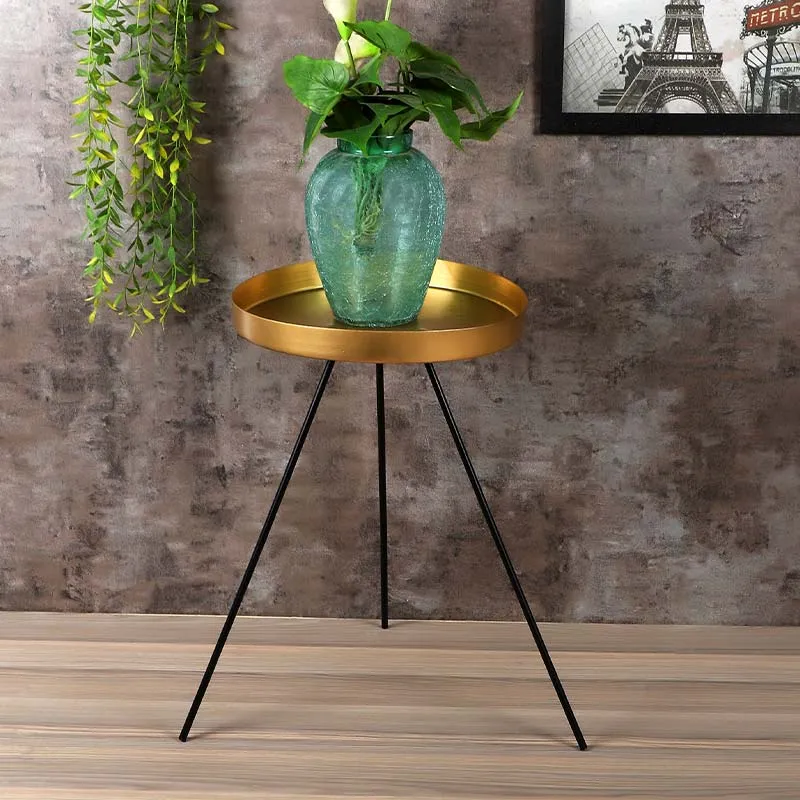 Geo Detachable Table | 12 x 12 inches