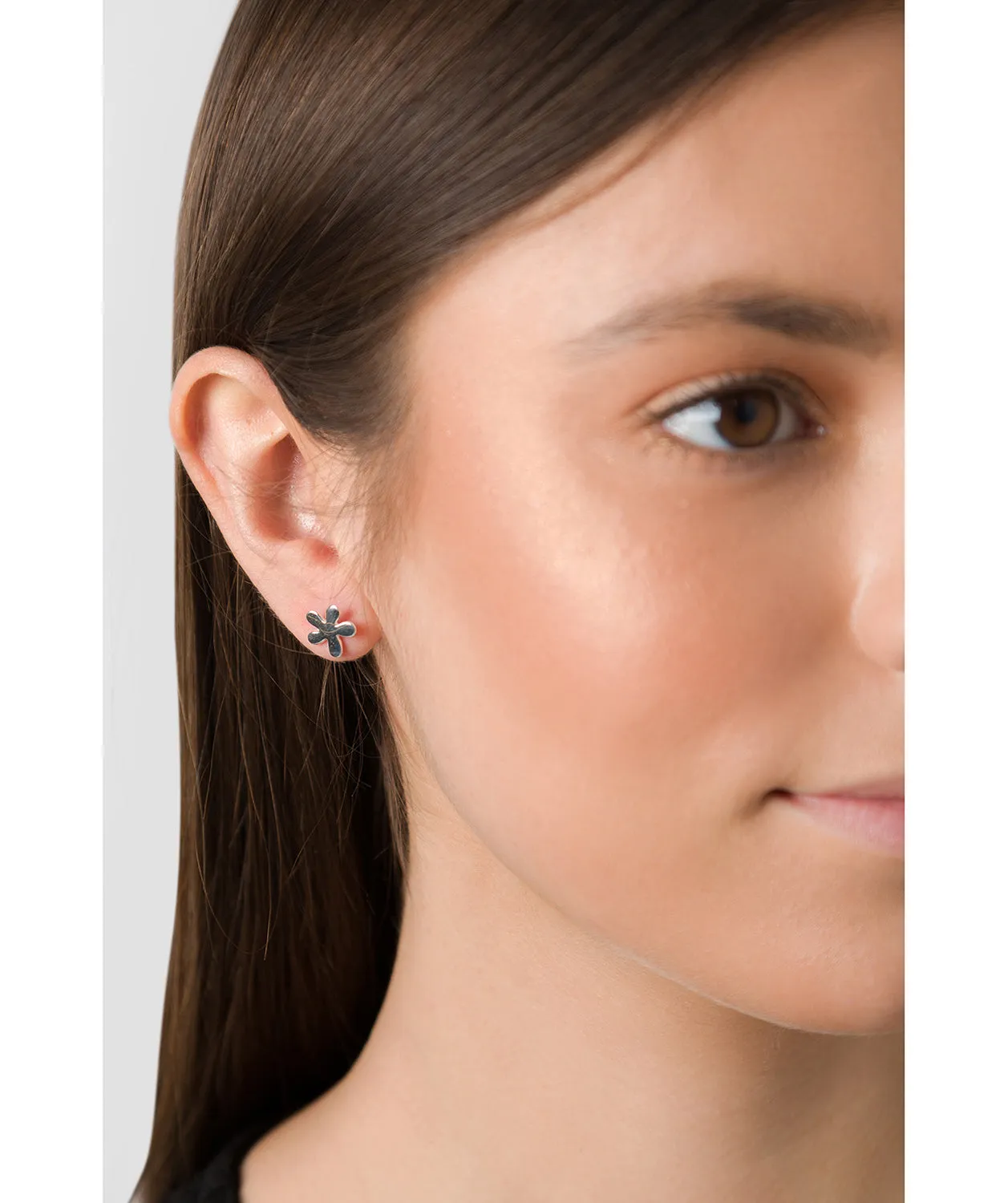 Gift Packaged 'Arletta' Sterling Silver Impact Stud Earrings